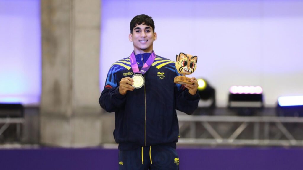 Camilo Vera lidera la cosecha de oros con tres títulos y un doblete dorado sin precedentes en gimnasia