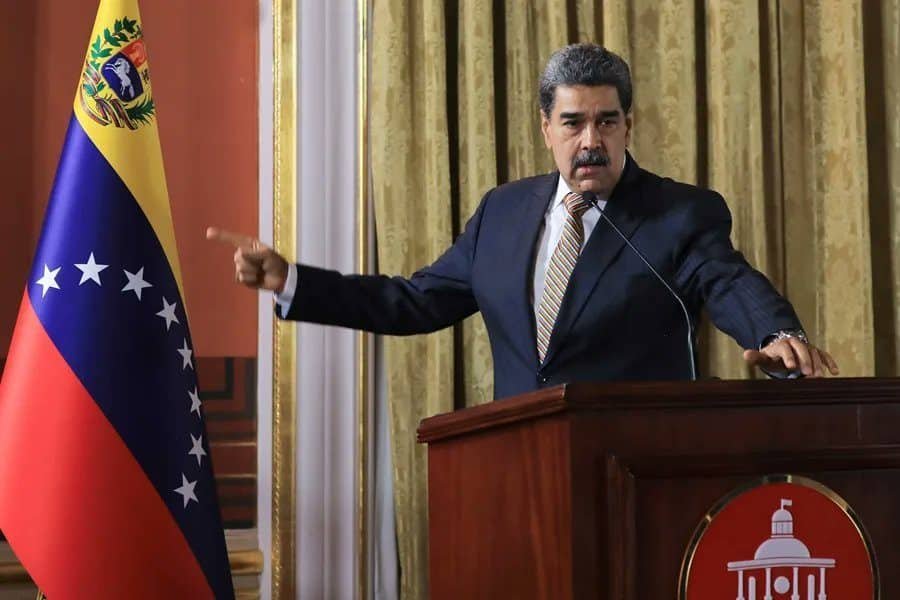 Nicolás Maduro acusa a EE.UU. de buscar un "cambio de régimen" de una manera "terrorista"