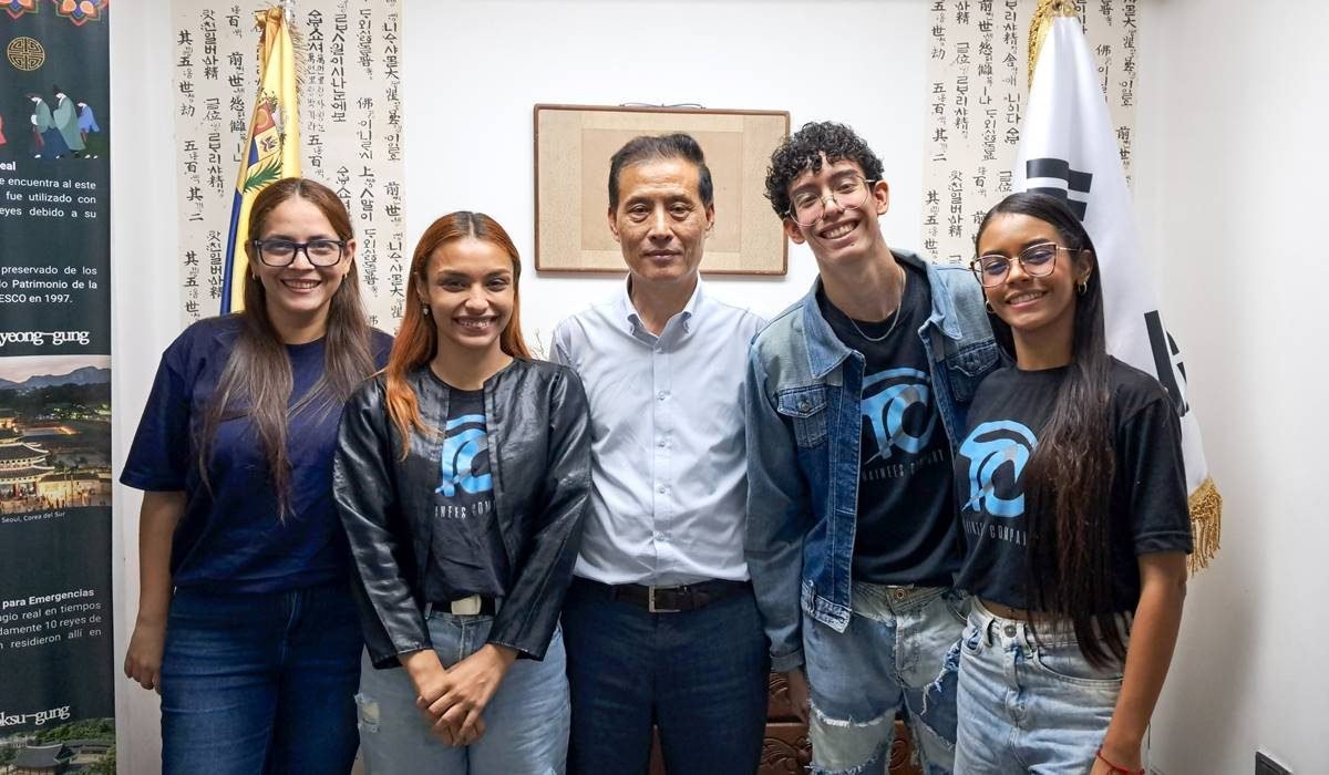 La Academia Coreana de Venezuela y TRAINEES COMPANY anuncian alianza para promover el K-Pop en Caracas
