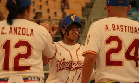 Venezuela gana medalla de oro en Panamericano de Beisbol Femenino y se anota al mundial