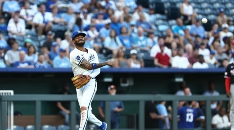 Maikel García puede ser candidato seguro al guante de oro en la Liga Americana