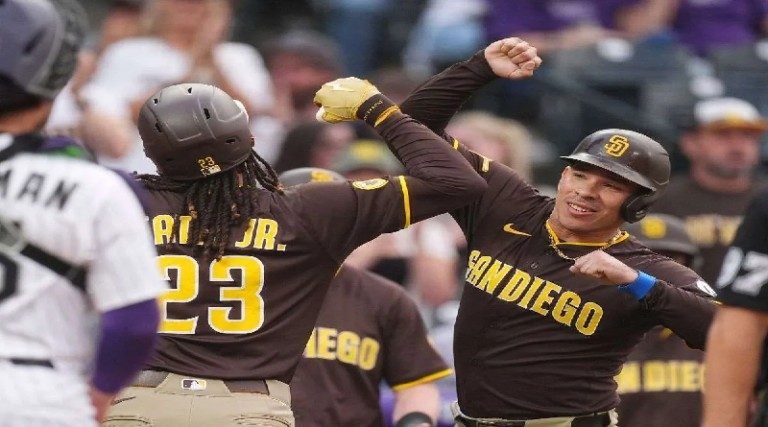 Freddy Fermín aportó en triunfo de los Padres de San Diego