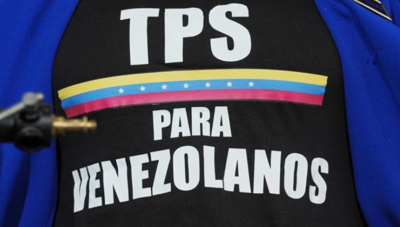 Senadores demócratas piden la permanencia del TPS para venezolanos en EEUU