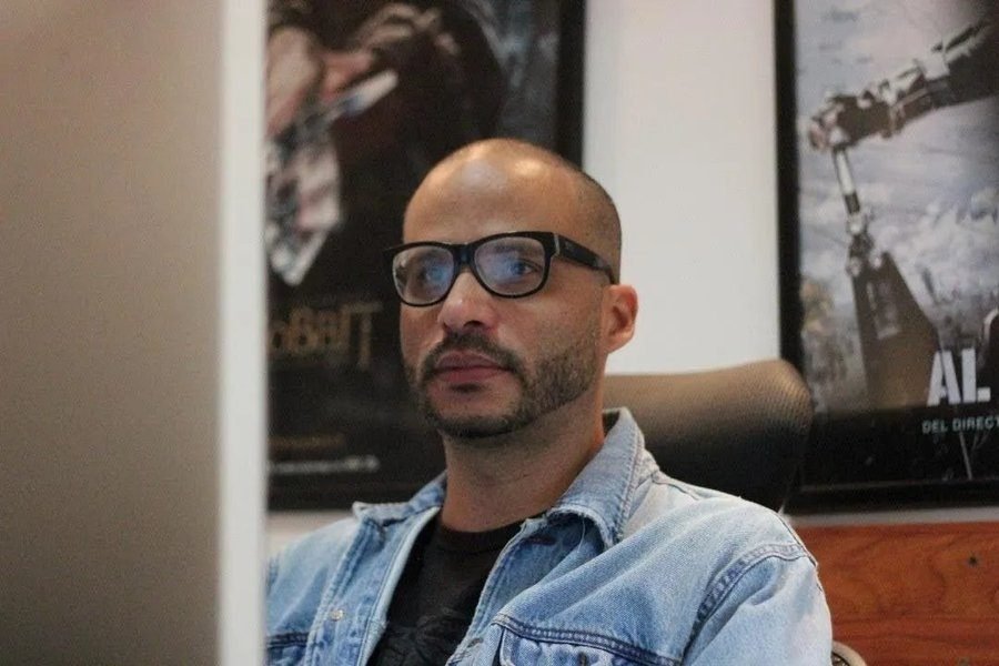 Piden medidas cautelares para periodista Rory Branker debido a grave situación familiar: falleció su único hermano