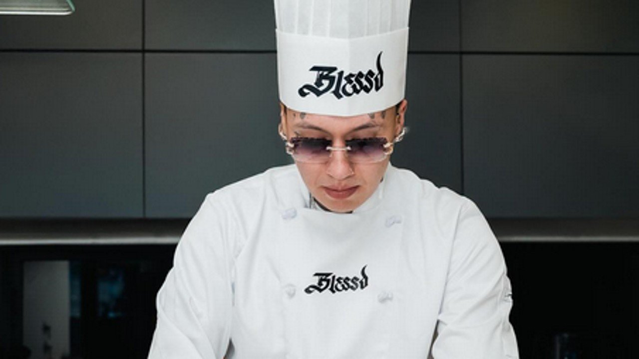 «Hay gente que no aguanta tu éxito»: Blessd rompe el silencio: responde a grave denuncia de secuestro y lesiones