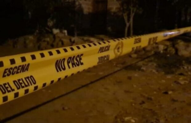 Hombre asesinó a expareja y huyó con su hijita
