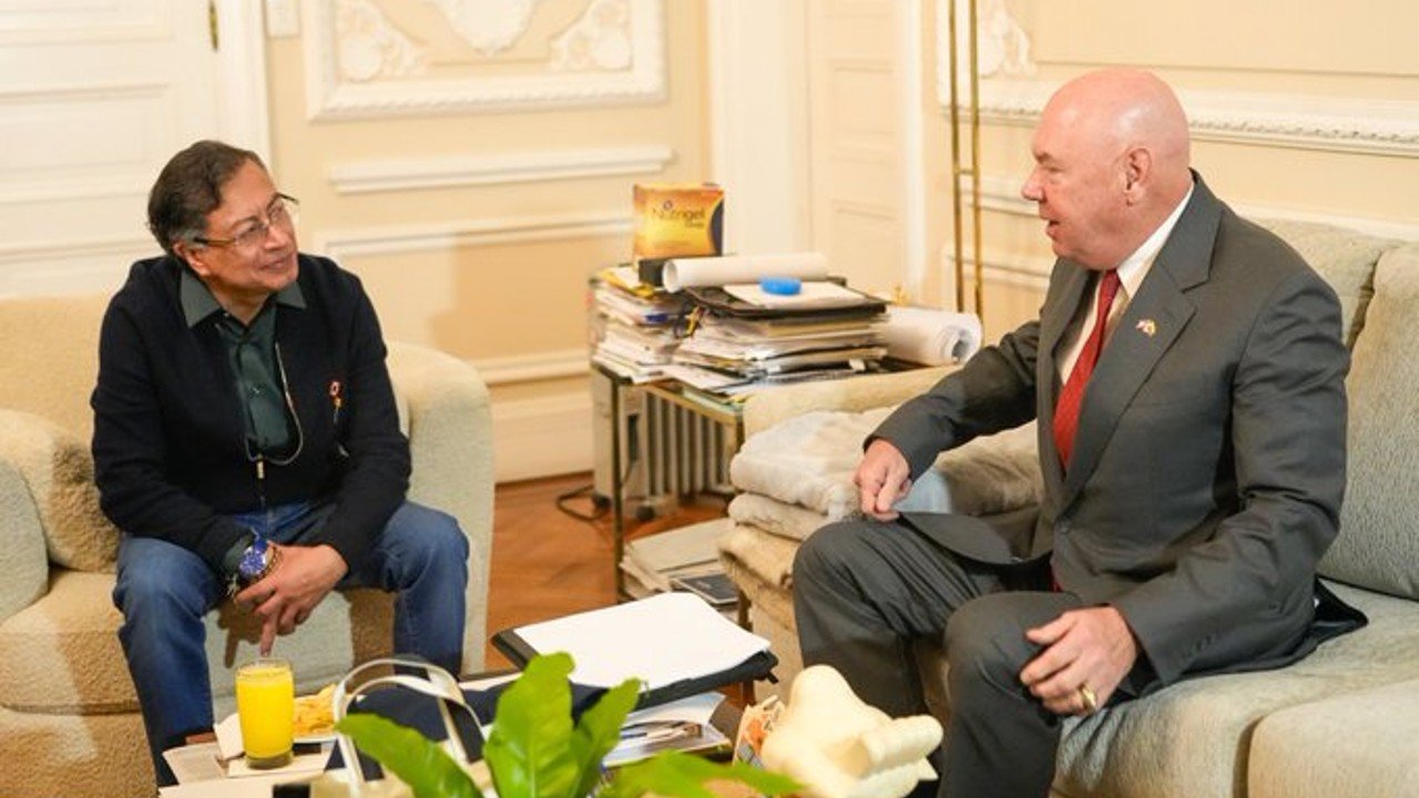 TENSIÓN AL MÁXIMO: Petro y EE. UU. sostienen reunión de emergencia para «subsanar impase»