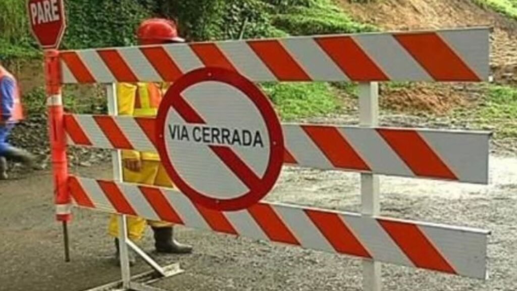 Cierre vial en la Avenida 68 por obras de TransMilenio