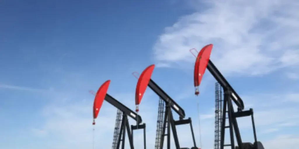 Luis Elías Quiroga, el mayor experto en petróleo, se lanza al Senado con la premisa «Unidos o Jodidos» Luis Elías Quiroga, el mayor experto en petróleo, se lanza al Senado con la premisa «Unidos o Jodidos»